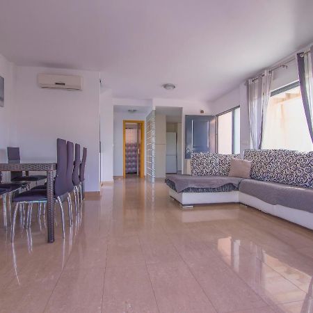 Villa Moderna Con Piscina Кампелло Экстерьер фото